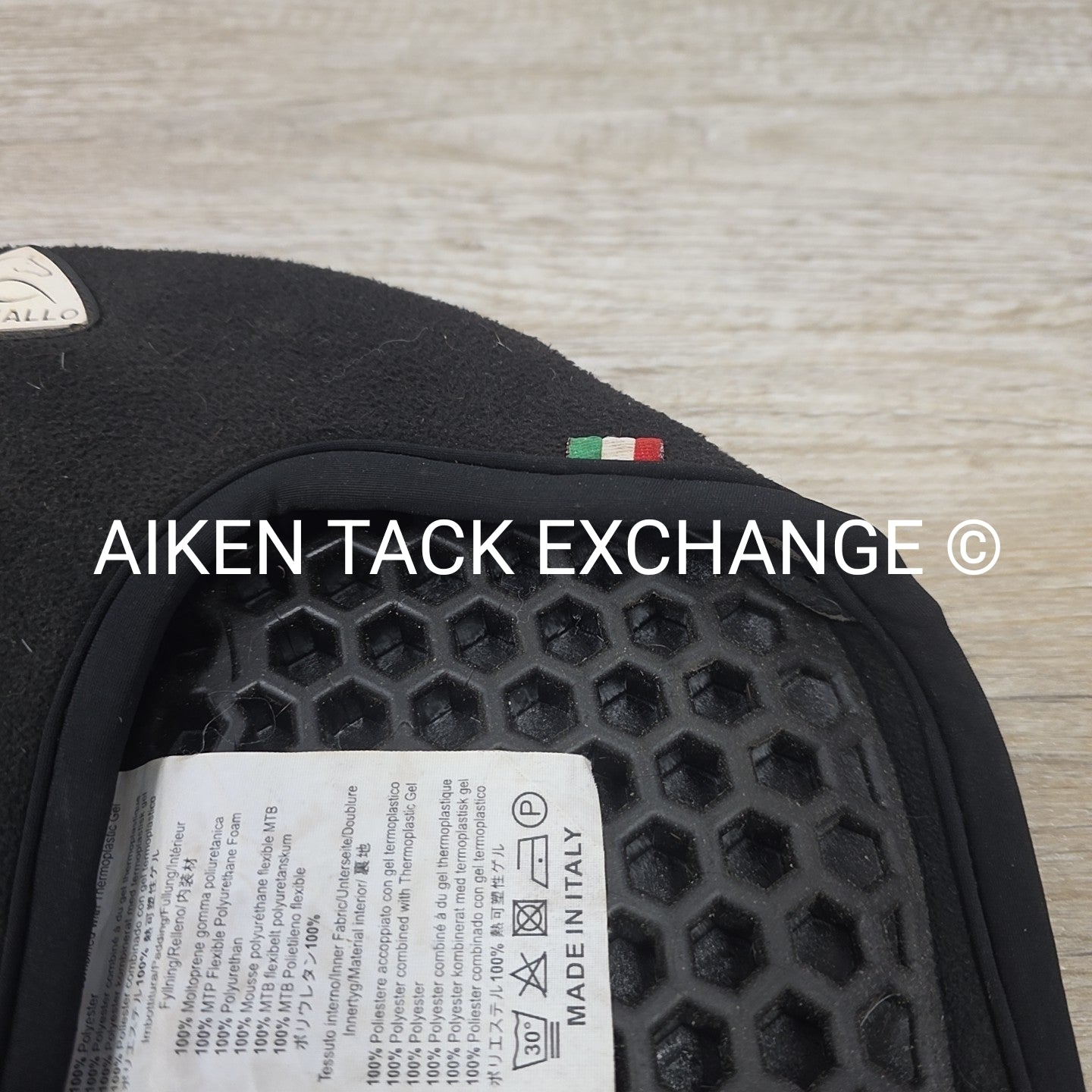 Acavallo Ortho-Coccyx Seat Saver Dressage Saddle Pad, Black