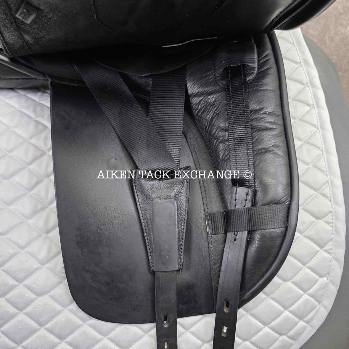 2021 Black Country Carlow Dressage Saddle, 18" Seat, Medium Wide Tree, Wool Flocked Panels