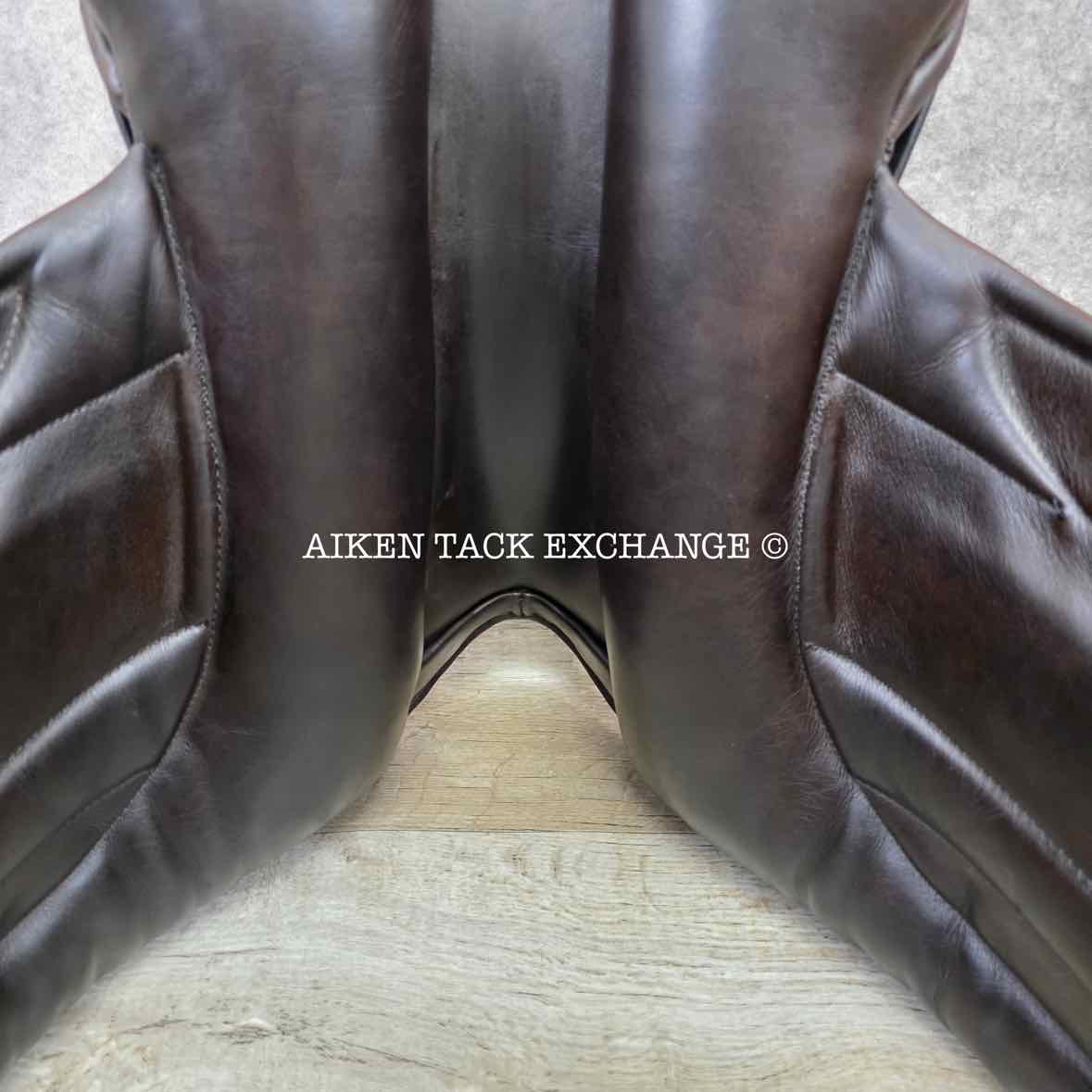 2004 Black Country Vinici Monoflap Dressage Saddle, 17.5" Seat, MW/W Tree, Wool Flocked Panels