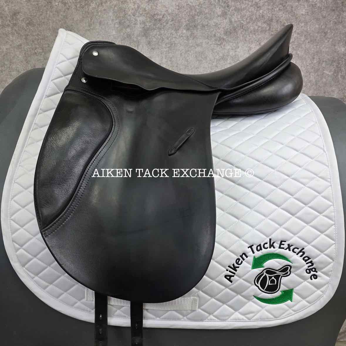 2006 Passier Optimum Dressage Saddle, 17.5" Seat, Medium Tree, Wool Flocked Panels