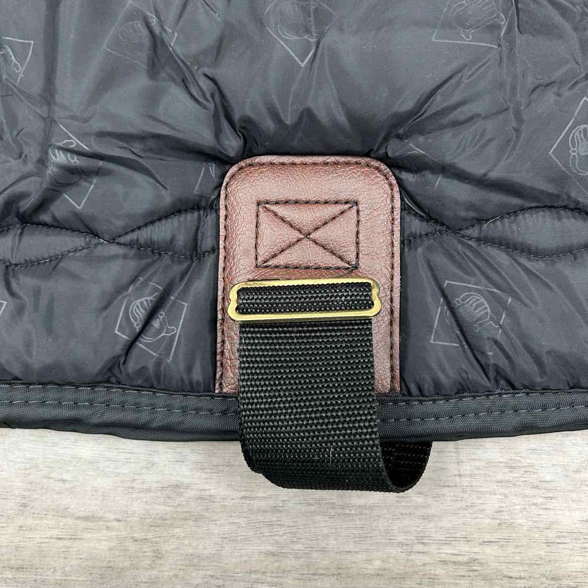 Big D Fiber Fill Closed Front Blanket Liner 70"