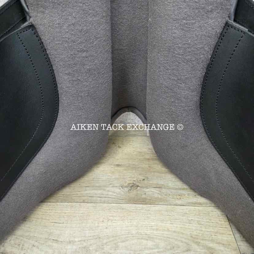 **SOLD** 2022 Black Country Optima Dressage Saddle, 17.5" Seat, MW/W Tree, Wool Flocked Serge Panels