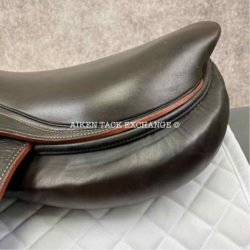 2013 Devoucoux Chiberta Monoflap Jump Saddle, 18.5" Seat, 2AAR Flap, Medium Tree, Wool Flocked, Full Buffalo Leather