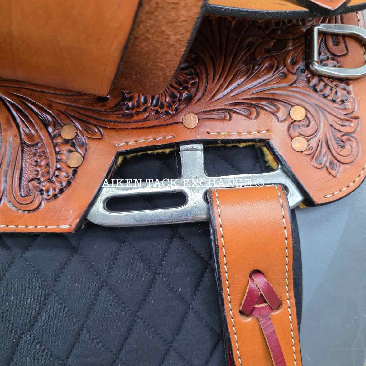 Circle J Western Saddle, 17" Seat, Regular Tree - Semi QH Bars