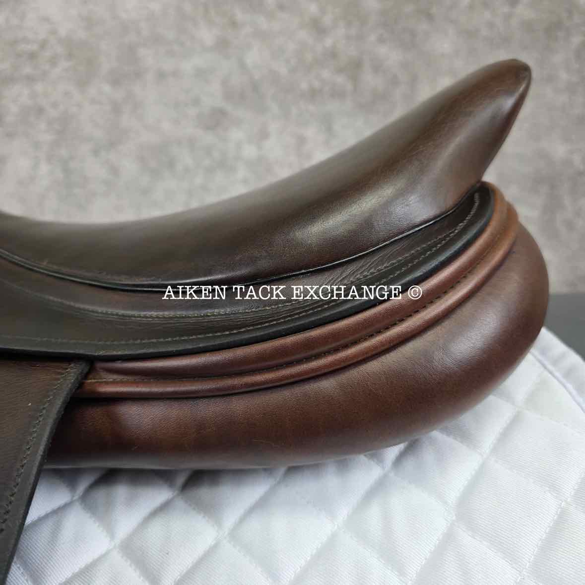 Crosby Excel XL Close Contact Jump Saddle, 18" Seat, Medium Tree, Foam Panels