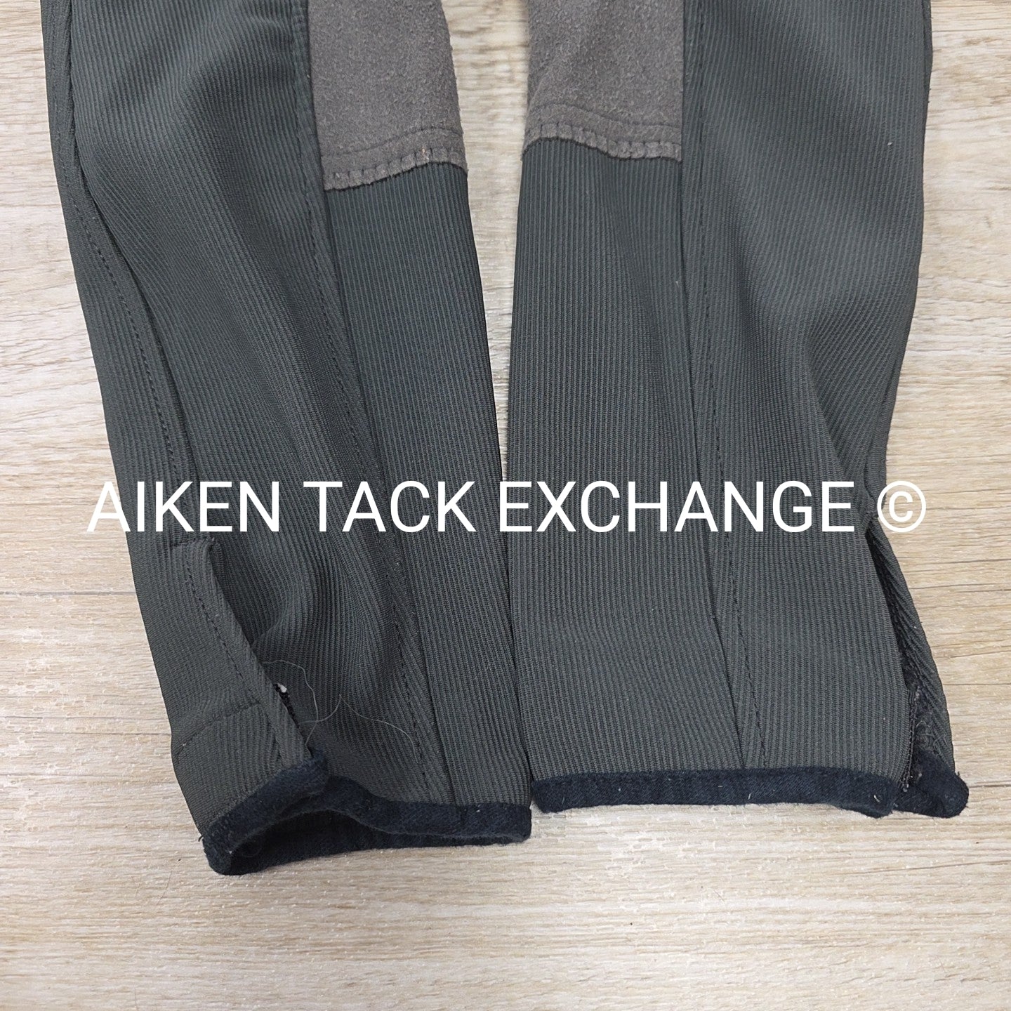 BARGAIN BUNDLE: 1 Tuffrider Ribbed Full Seat, 1 Grand Prix Knee Patch, Size 26