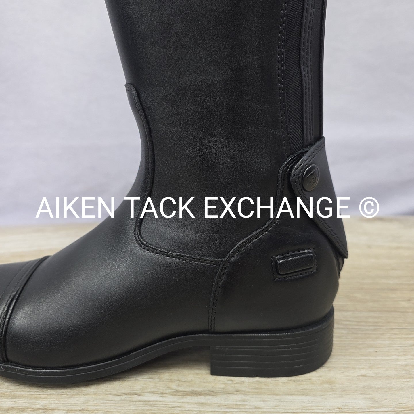 Ariat Kinsley Dress Boot, Size 7 - Medium Height - Wide Calf