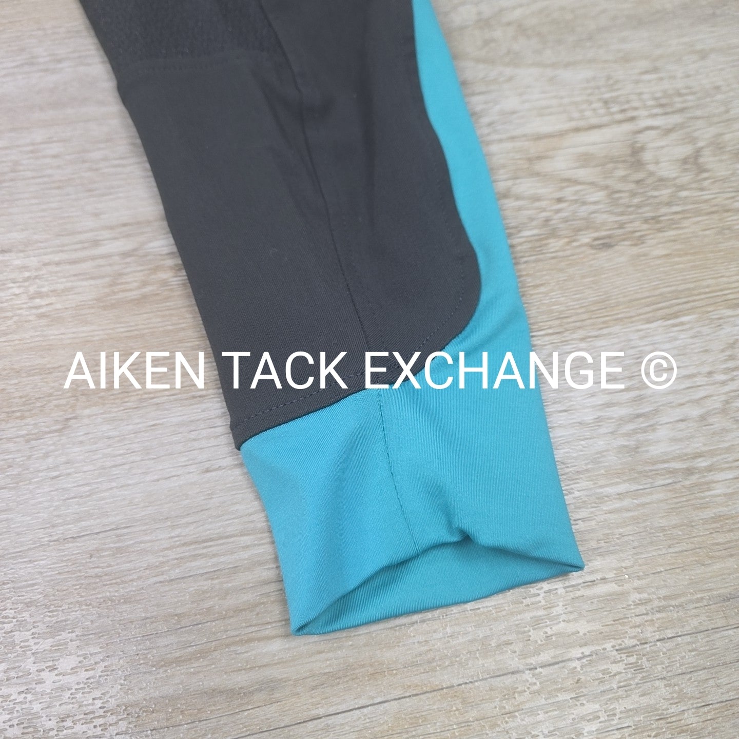 Dover Saddlery Wellesley Silicone Grip Full Seat Breeches, Women's 26