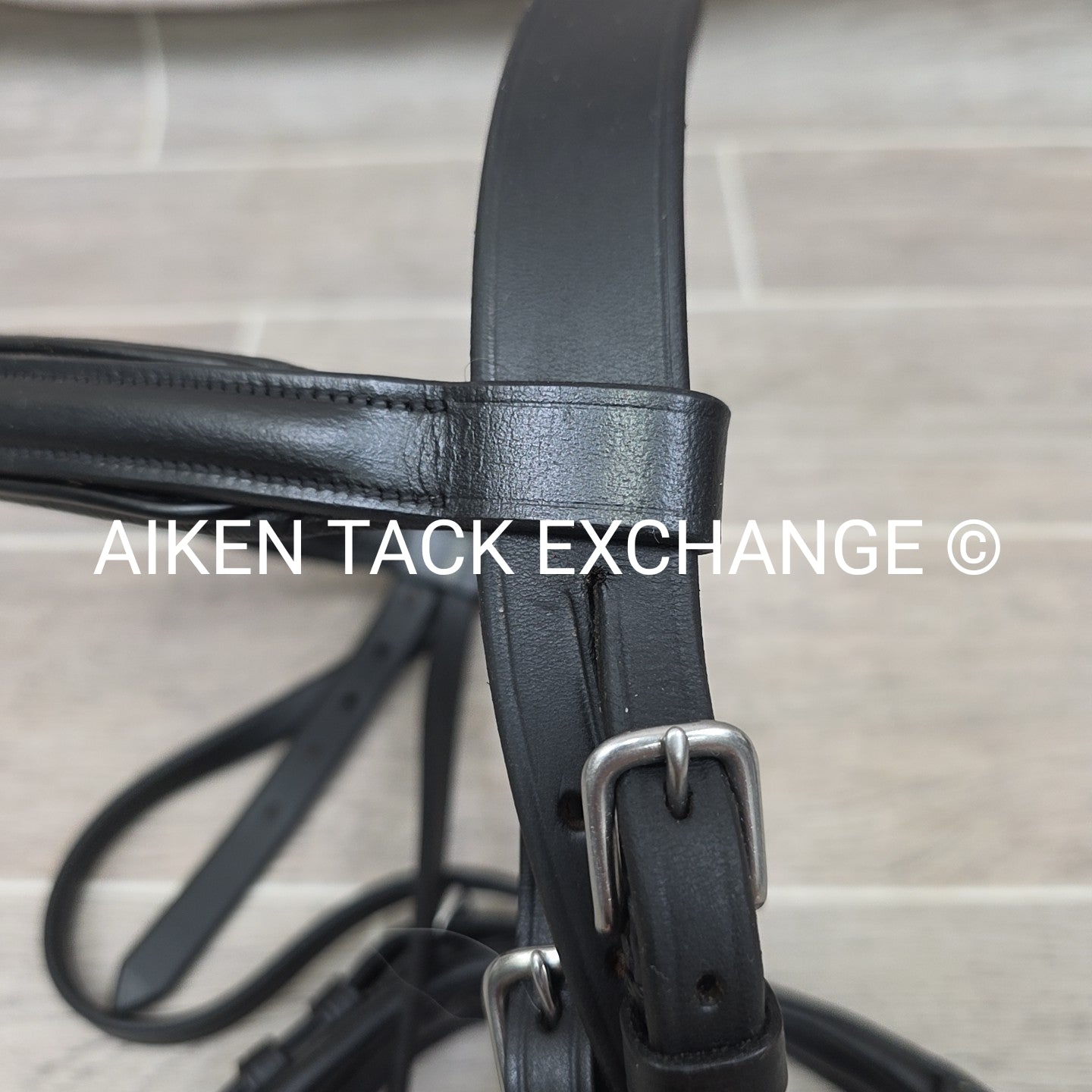 Royal Oak Plain Raised Bridle, Missing Cheek Pieces, No Reins, Black, Size Full