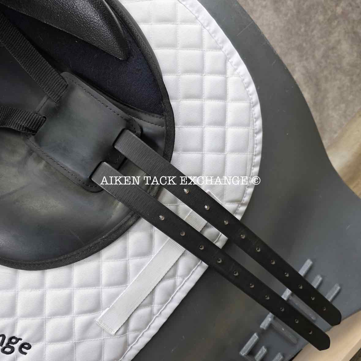 **SOLD** Dover Saddlery Pro-Ride Dressage Saddle, 17" Seat, Medium Tree, Wool Flocked Panels