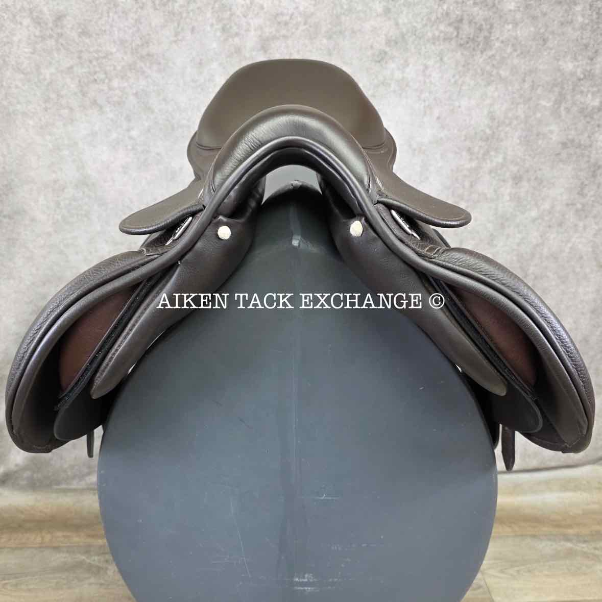 2017 Custom Saddlery Monte Carlo Jr Close Contact Jump Saddle, 15" Seat, Adjustable Tree, Wool Flocked Panels