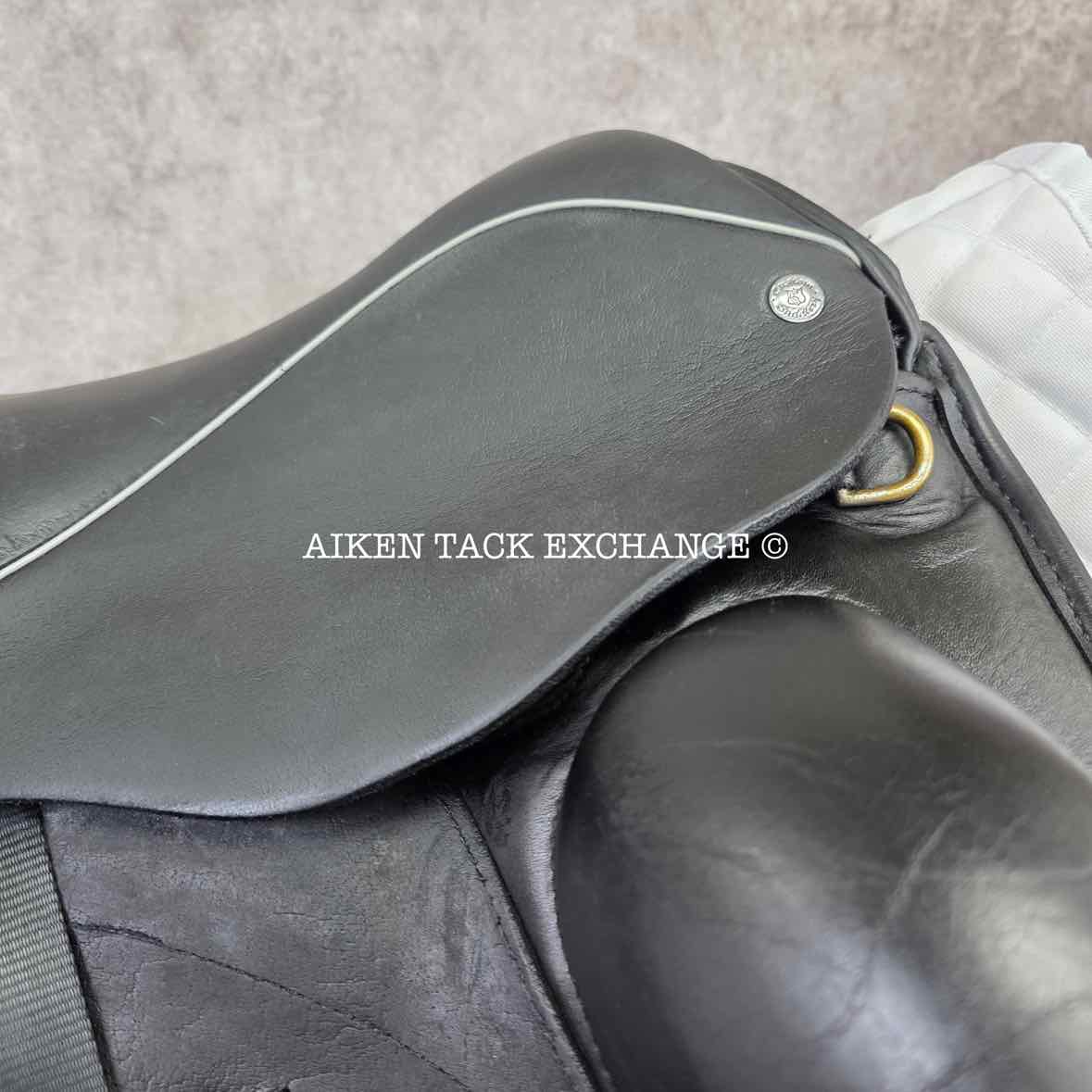 2015 Custom Saddlery Wolfgang Solo Monoflap Dressage Saddle, 17" Seat, Short Flap, Adjustable Tree, Wool Flocked Panels