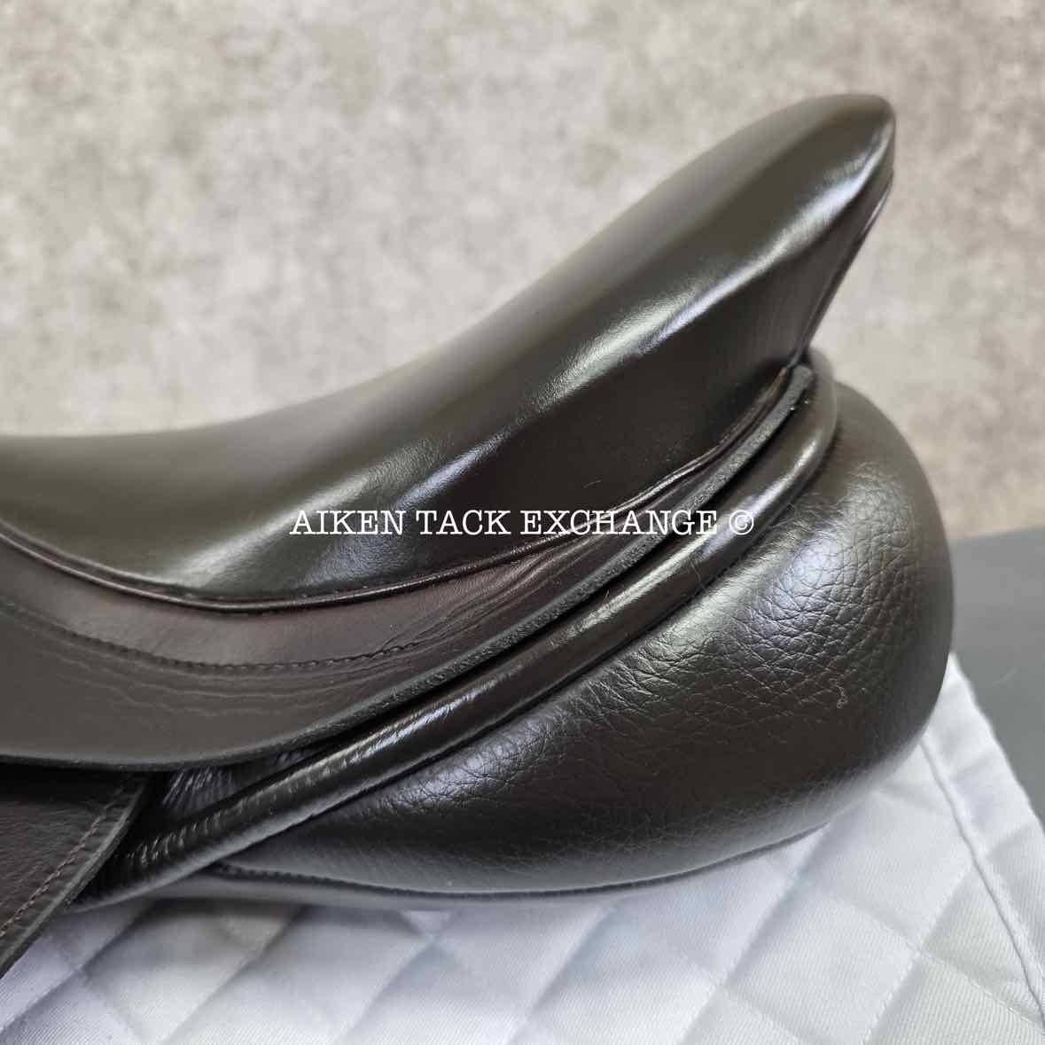 **On Trial** Albion Legend K2 Jump Saddle, 17.5" Seat, Wide Tree, Wool Flocked Panels