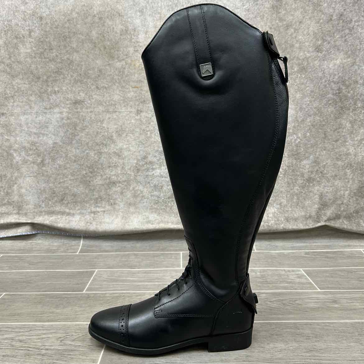 Dover Saddlery Field Boots, Size 7.5 Regular X-Full