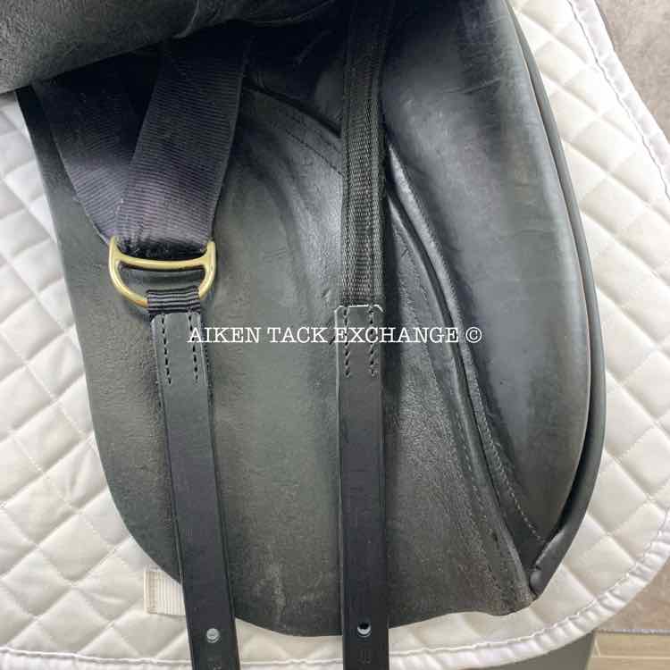 **SOLD** Cynron Dressage Saddle, 17.5" Seat, Medium Wide Tree, Wool Flocked Panels, Buffalo Leather