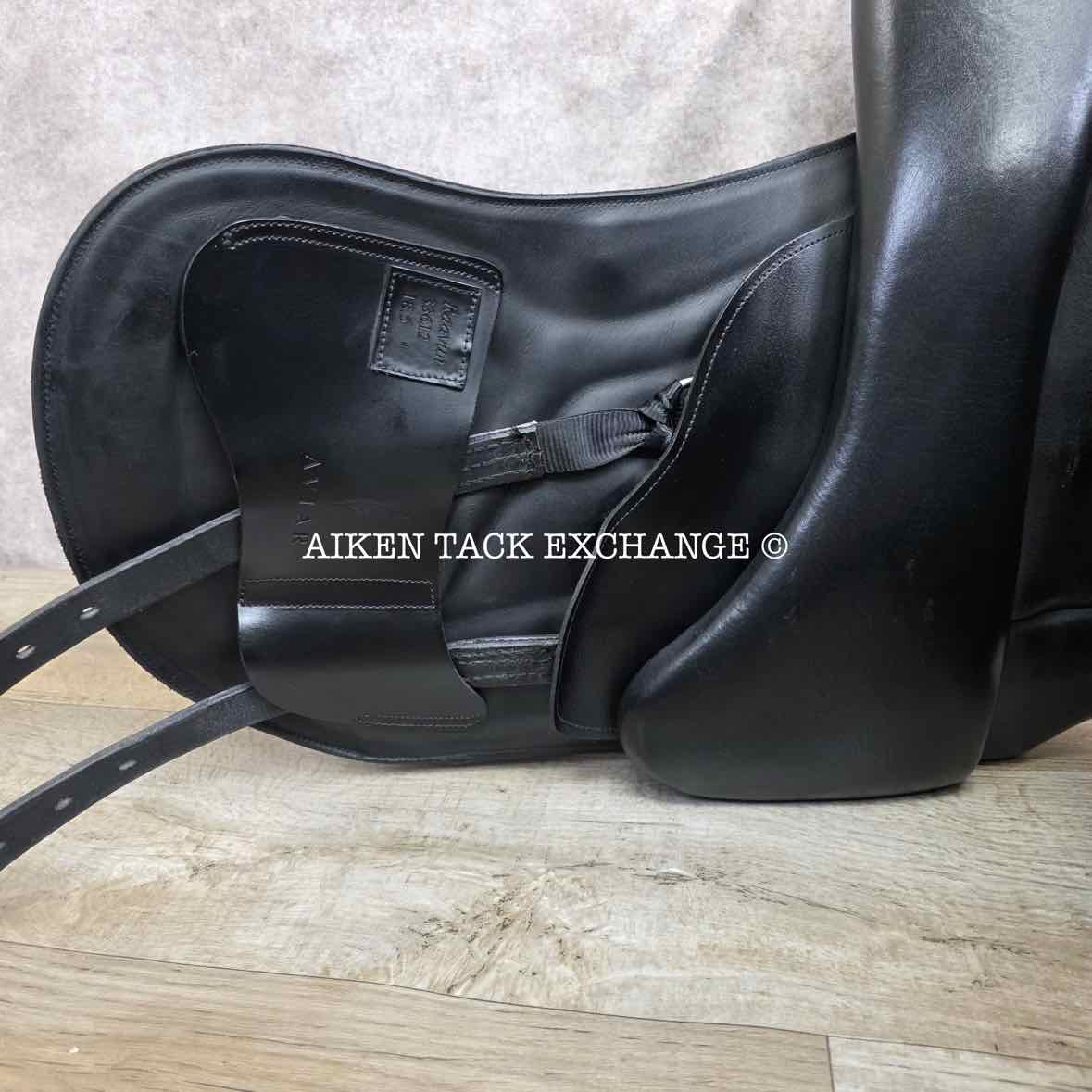 2020 Aviar Raavun 1.0 Monoflap Dressage Saddle, 18.5" Seat, Adjustable Tree, Foam Panels