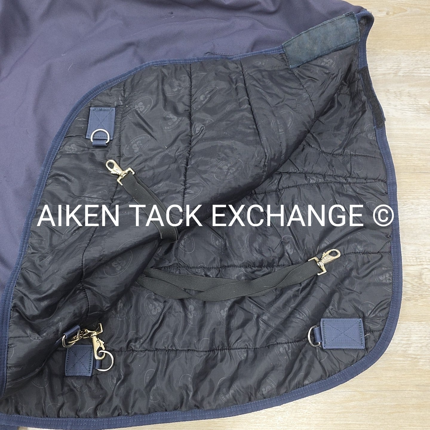 Schneiders Medium Weight Turnout Blanket, 72"