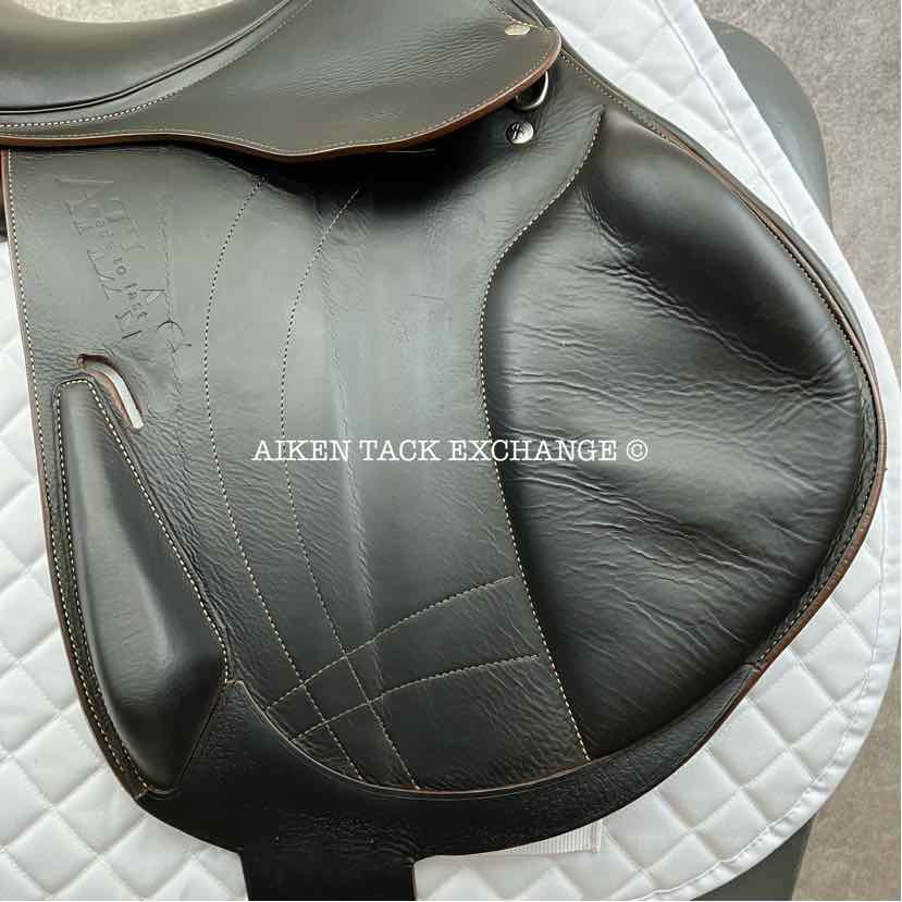 2023 Arion Atlas Cross Country Monoflap Jump Saddle, 17.5" Seat, 2A Flap, Medium Wide Tree, Foam Panels, Full Buffalo Leather