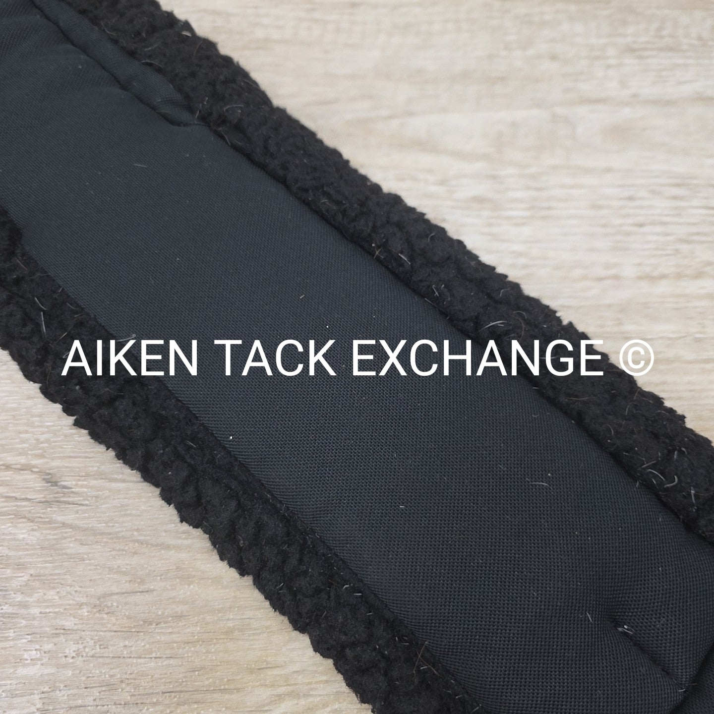 Lettia CoolMax Fleece Girth, Black, 22"