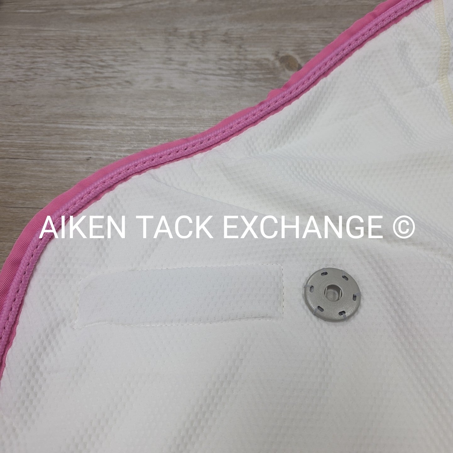 Fenwick Equestrian Pop Star Dress Sheet Sporty Cooler, 68"