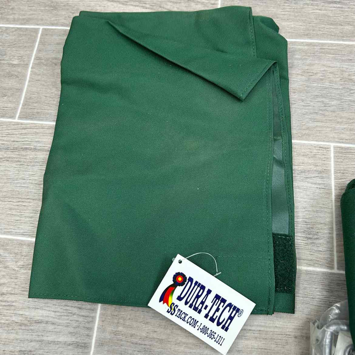 Dura-Tech Six Piece Stall Front Package with 6 Easy-Up Drape Hangers