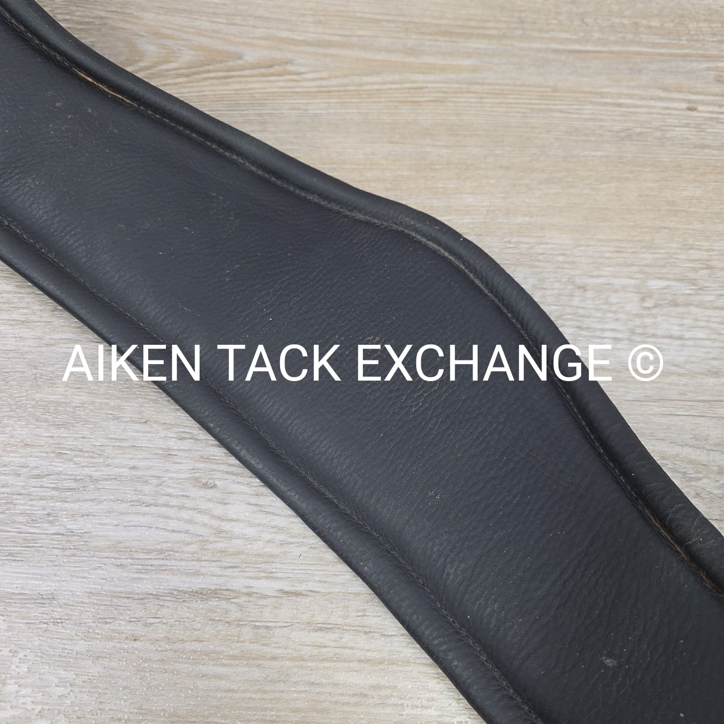 Custom Saddlery Contour Girth, Black, 26"