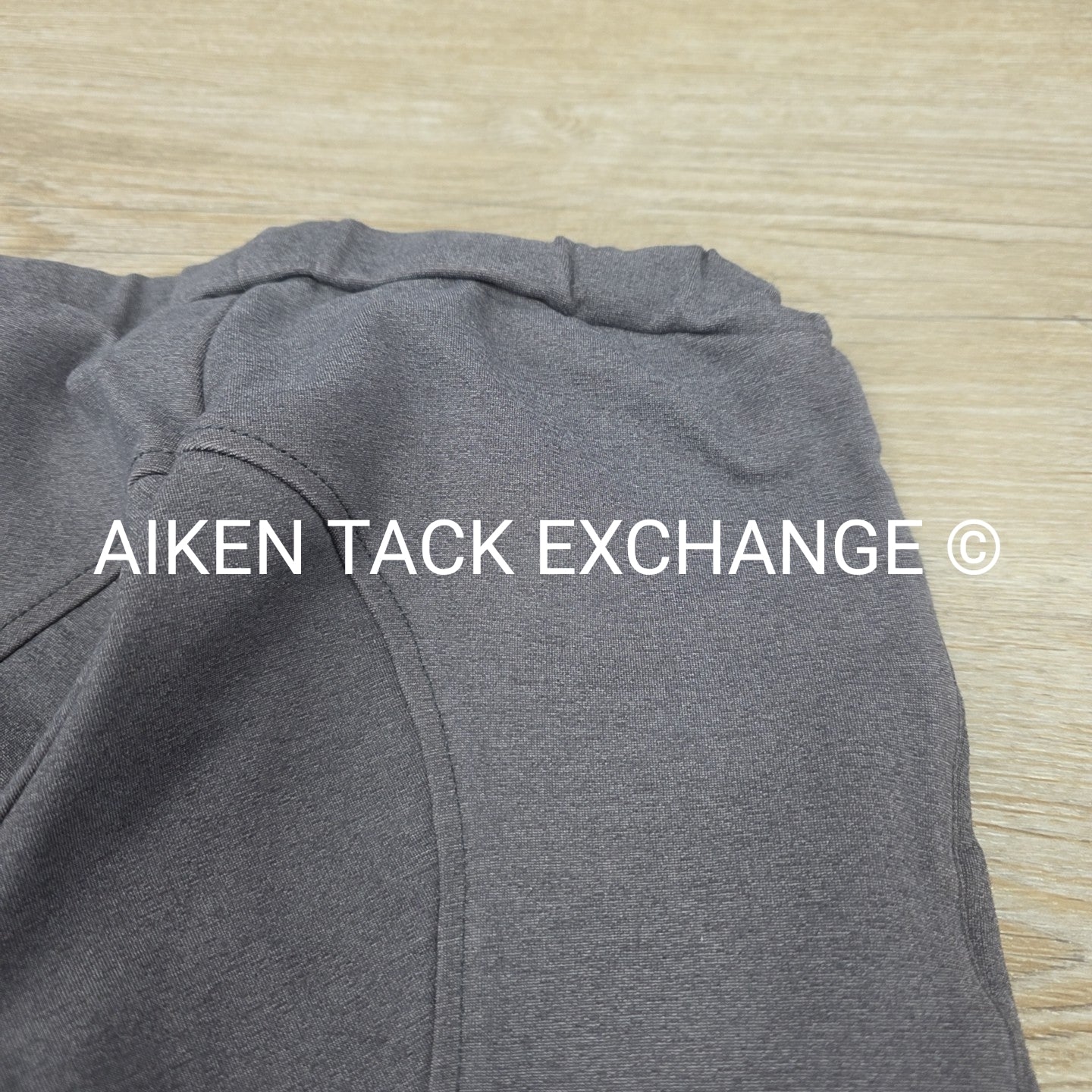 HR Farm Silicone Grip Knee Patch Pull On Breeches, Size 10