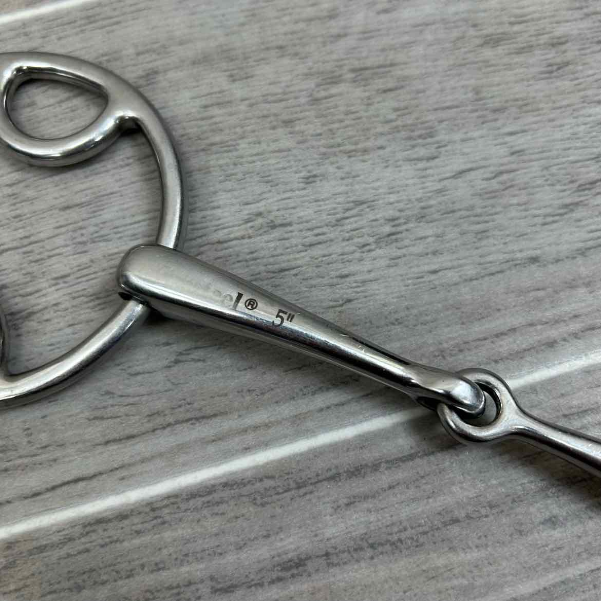 Korsteel Single Joint Beval Loop Gag Bit 5"