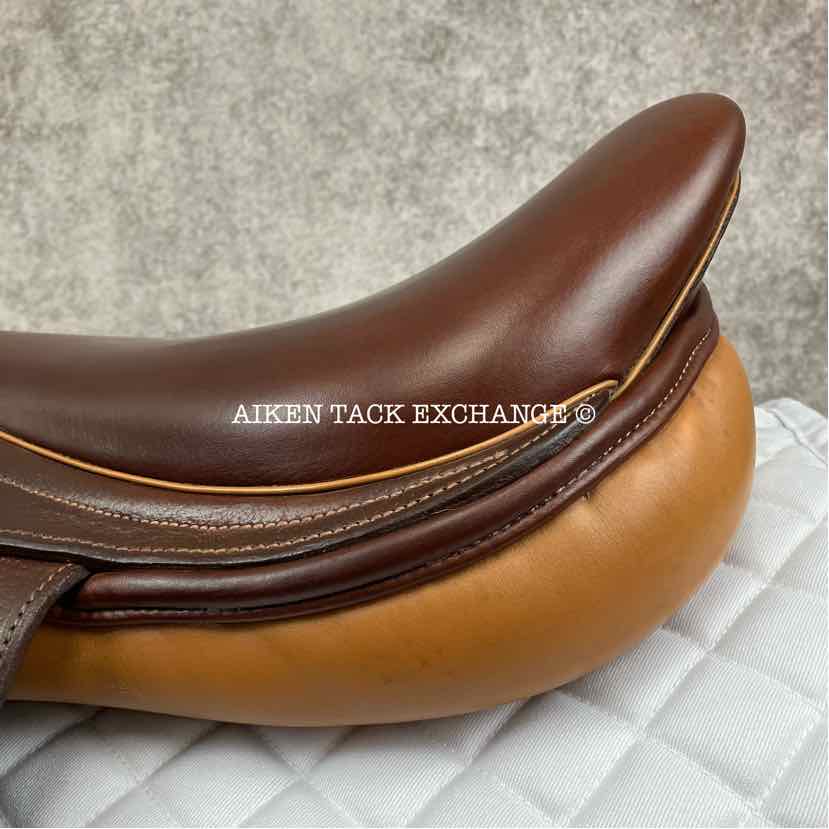 **SOLD** 2017 Pessoa Rodrigo Close Contact Jump Saddle, 16.5" Seat, Adjustable Tree - XCH Changeable Gullet, Foam Panels