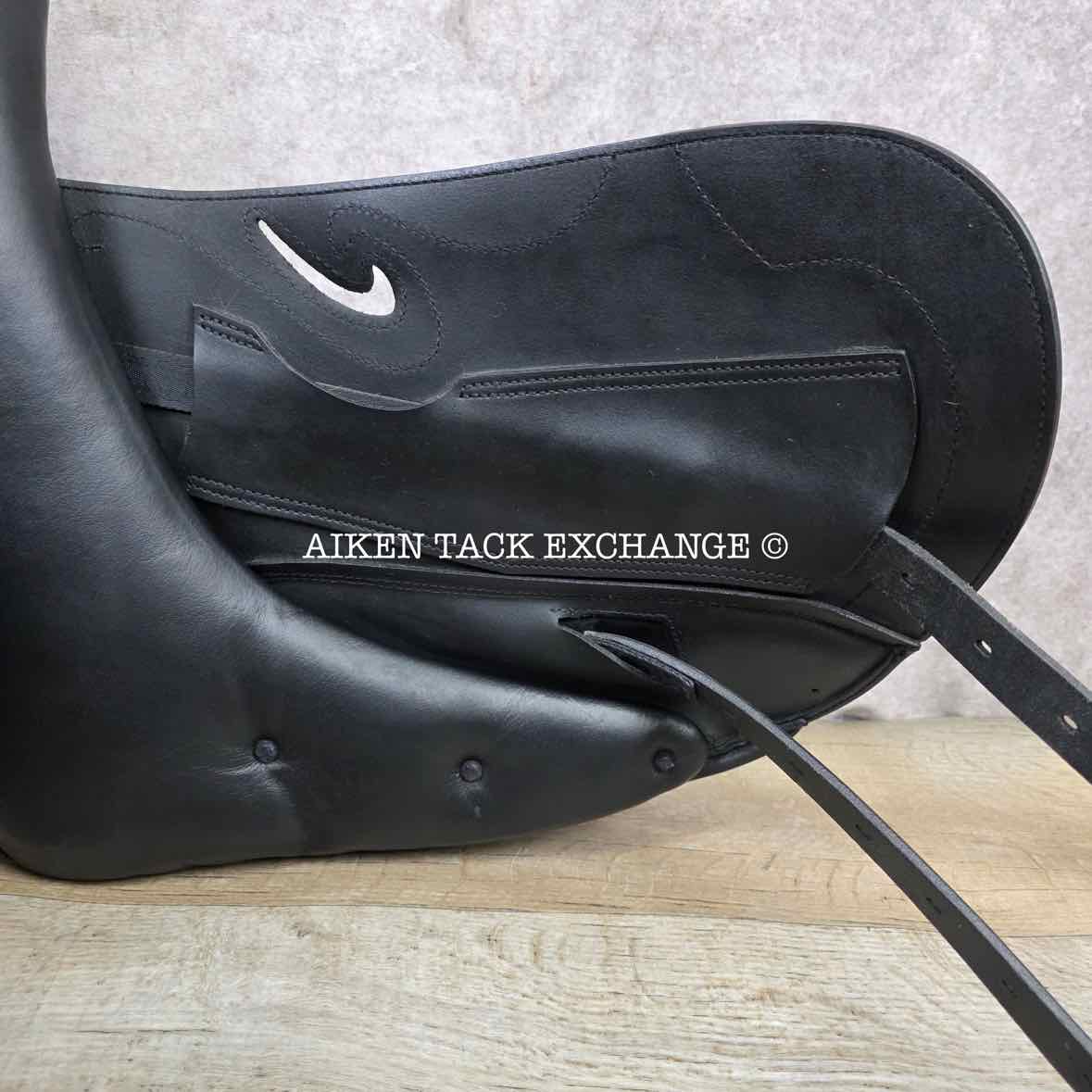 2020 Prestige Passion K  Dressage Saddle, 18" Seat, 33 Tree - M/MW, Wool Flocked Panels