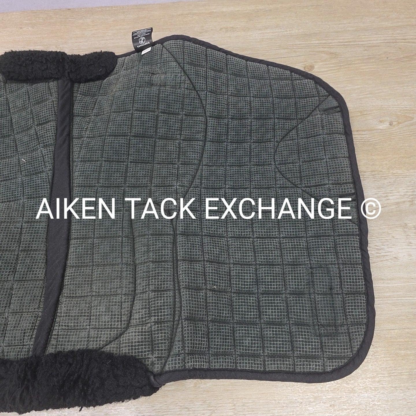Kavallerie 3D Mesh with Fur Trim Dressage Saddle Pad