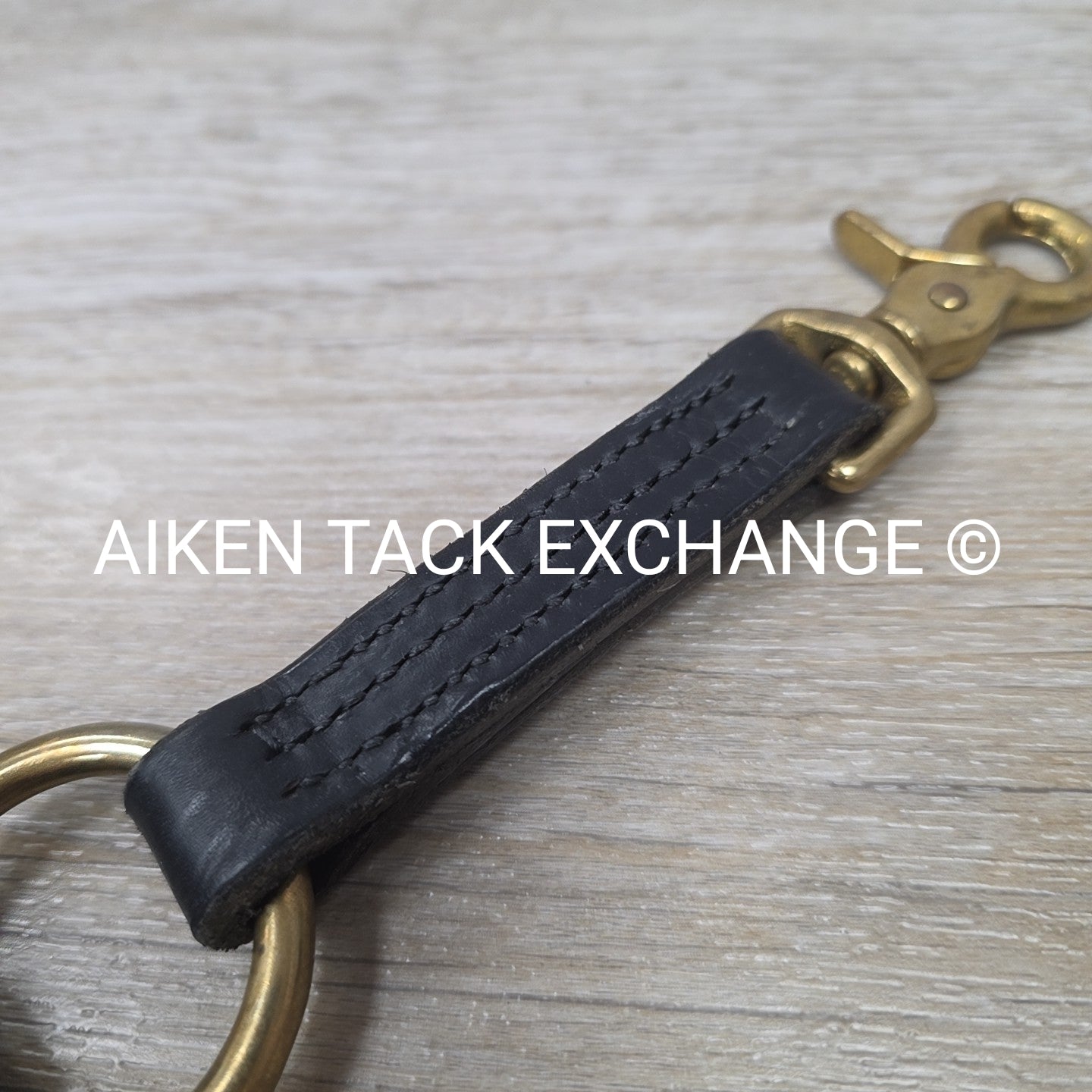 Leather Lead Connector