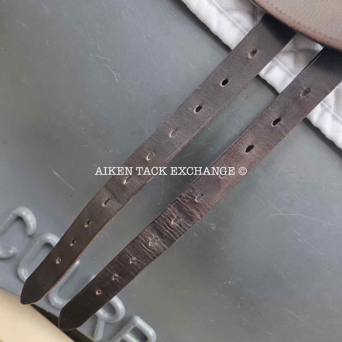 **On Trial** 2021 Stubben Phoenix Elite Close Contact Jump Saddle, 18" Seat, 30cm Tree - MW, Wool Flocked Panels