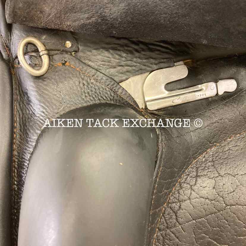 2016 Custom Saddlery Everest R Monoflap Dressage Saddle, 17.5" Seat, Adjustable