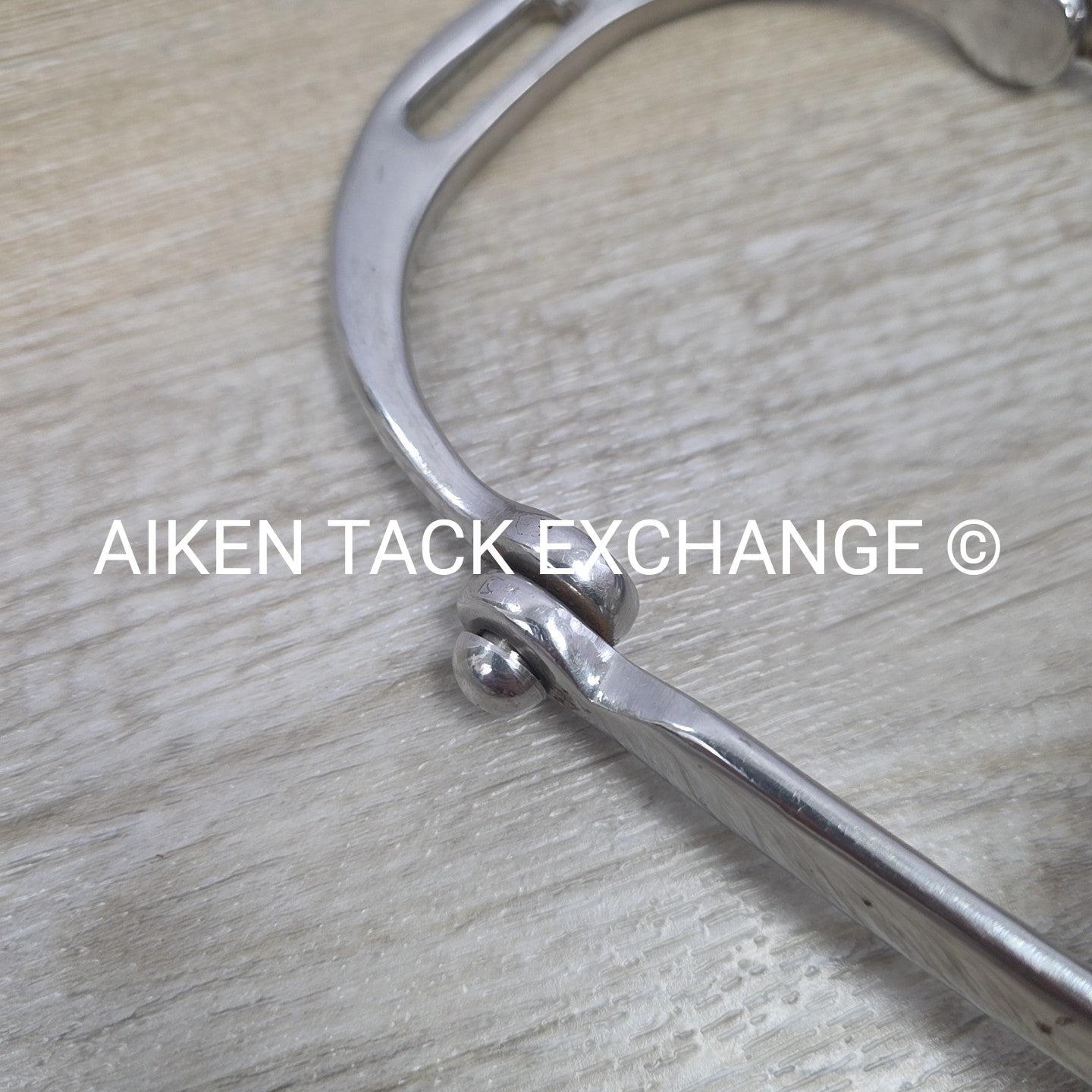 Hinged Stirrup Irons, 5"