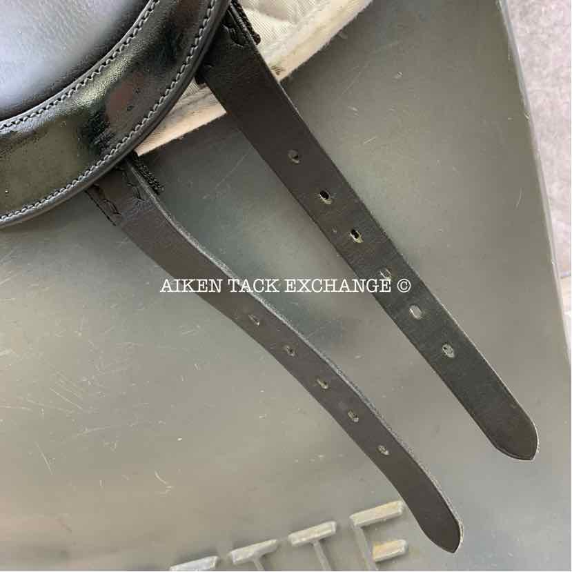 **SOLD** 2018 Stubben Centurion Monoflap Dressage Saddle, 17.5" Seat with Biomex, Short Flap, 27 cm Tree - Narrow, Wool Flocked Panels