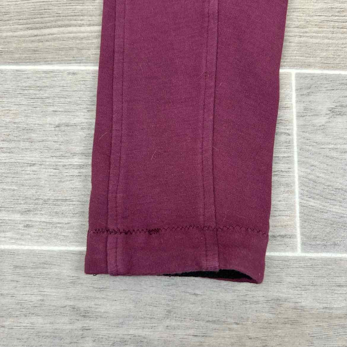 Dover Saddlery Riding Sport Silicone Grip Knee Patch Breeches, Size 28