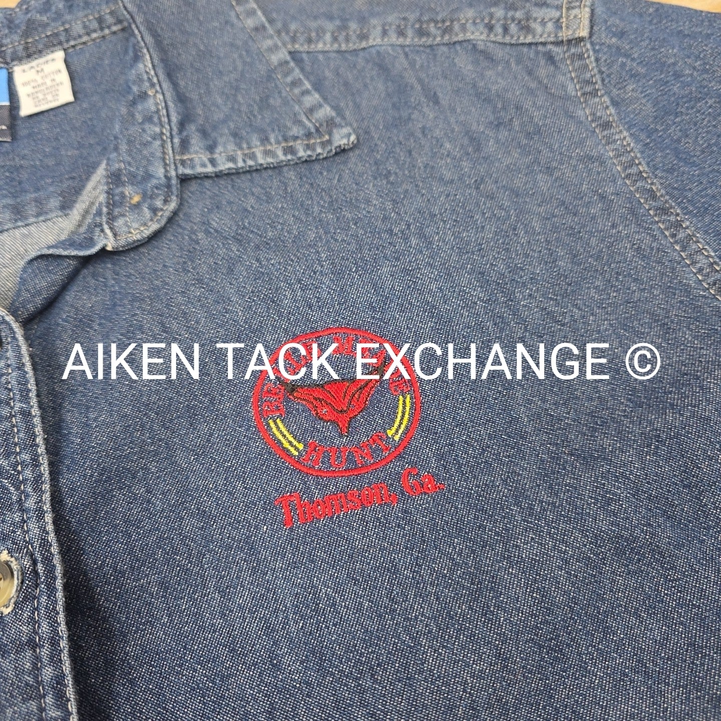 Belle Meade Hunt Denim Short Sleeve Button Down Shirt, Size Medium