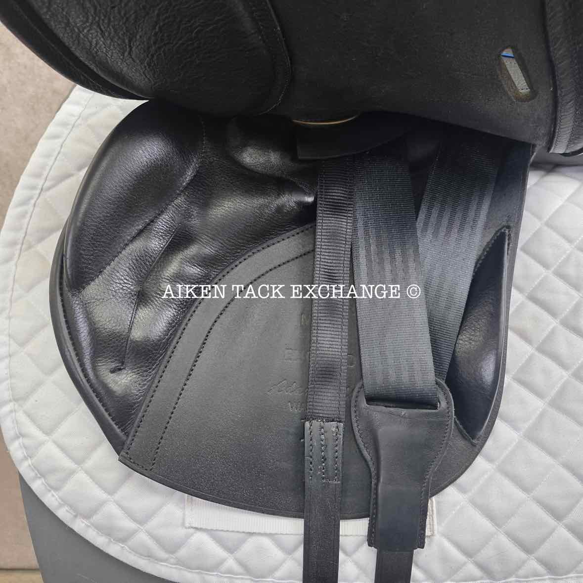 **SOLD** Adam Ellis Jump Saddle, 17" Seat, Medium Wide Tree, Wool Flocked Panels