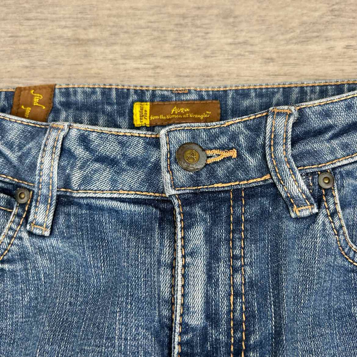 Aura by Wrangler Denim Jeans, Size 2 Tall