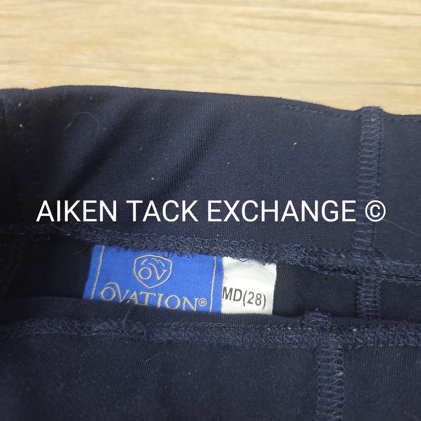 Ovation Aerowick Silicone Grip Full Seat Tights, Size Medium