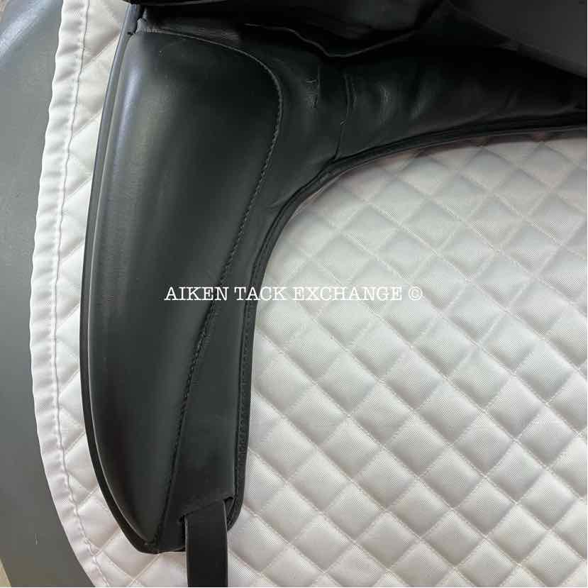 **SOLD** 2014 Custom Saddlery Signature Steffen's Advantage Monoflap Dressage Saddle, 17.5" Seat, Adjustable Tree, Wool Flocked Panels