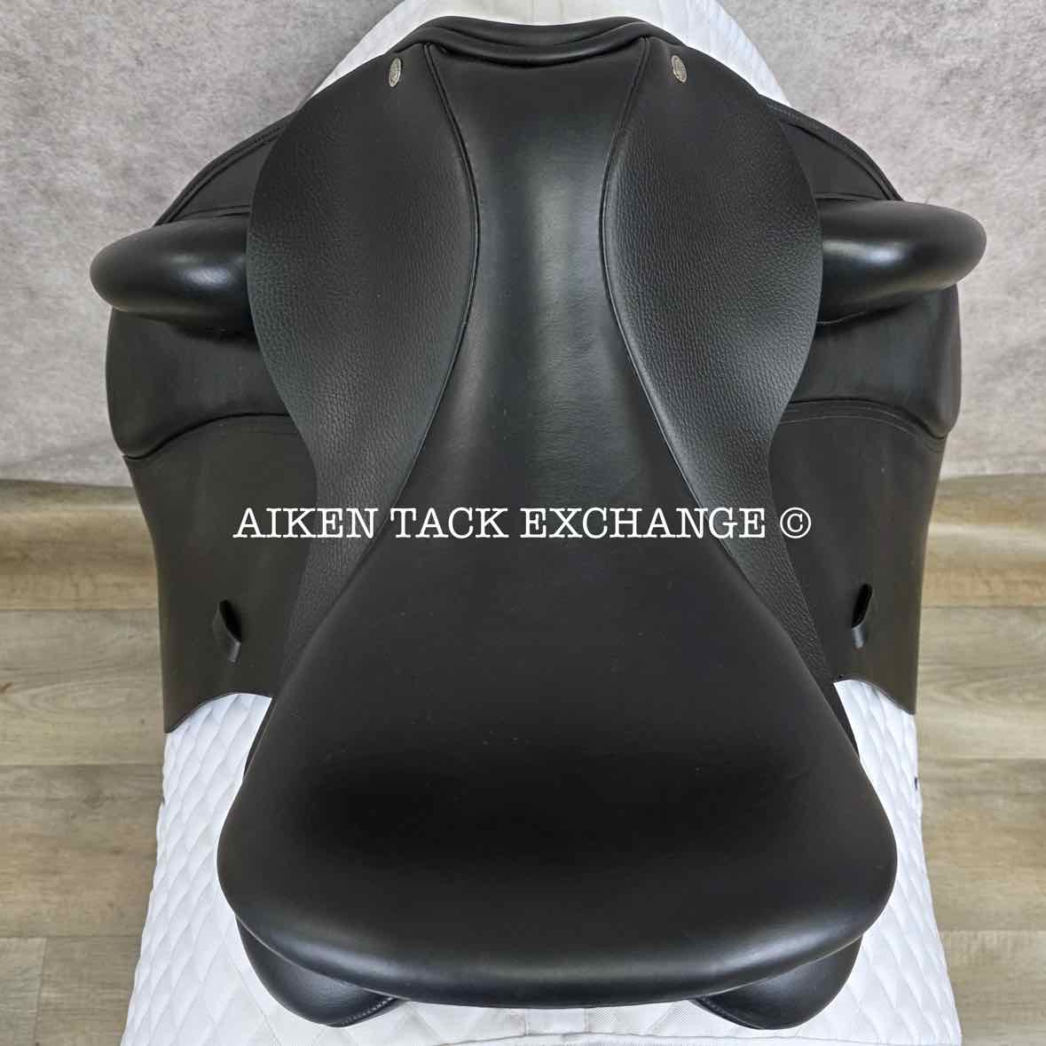 2021 Custom Saddlery Signature Wolfgang Solo Dressage Saddle, 17" Seat, Adjustable Tree, Wool Flocked Panels