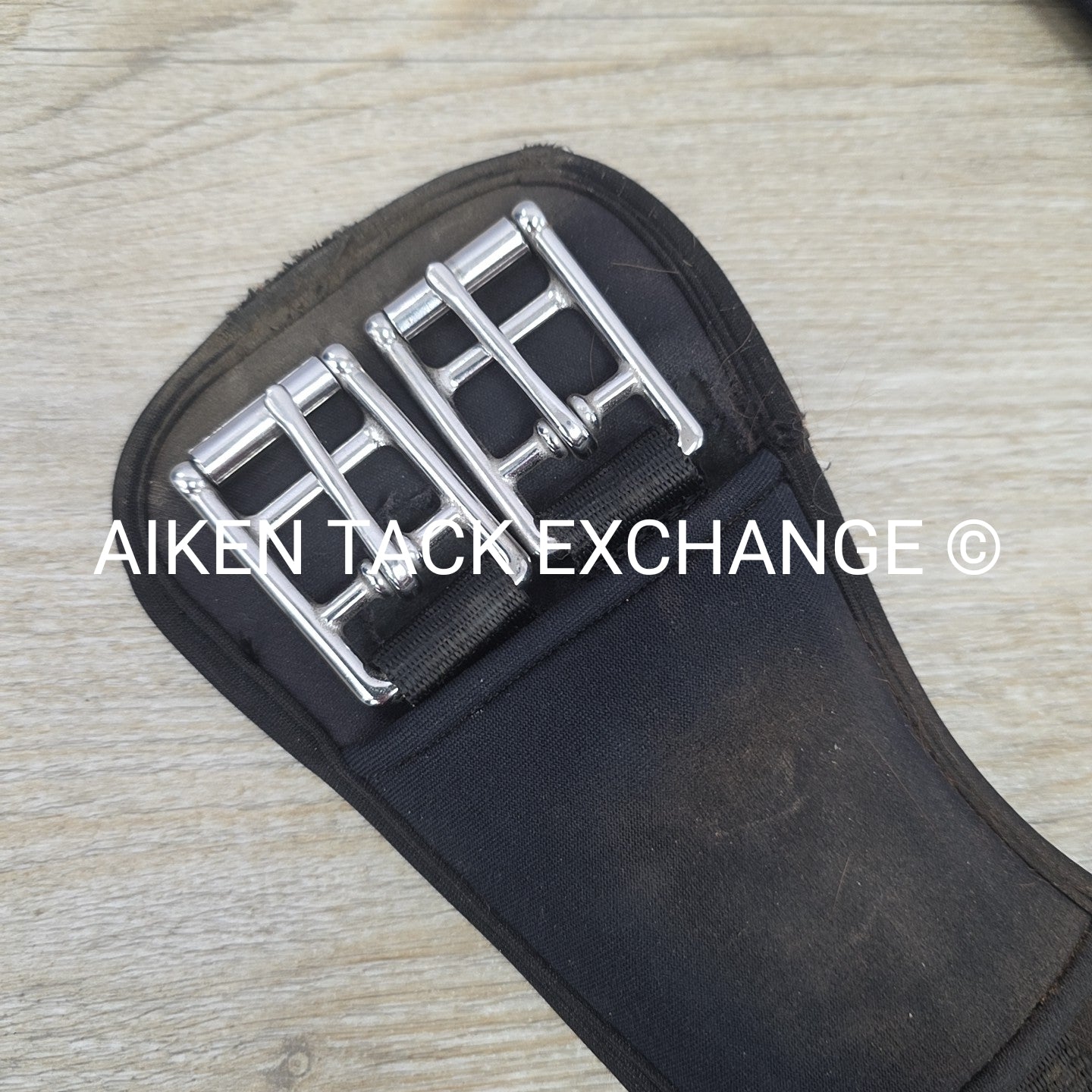 BARGAIN BUNDLE: 2 Ovation Gel Body Form Dressage Girths, Black, 22"