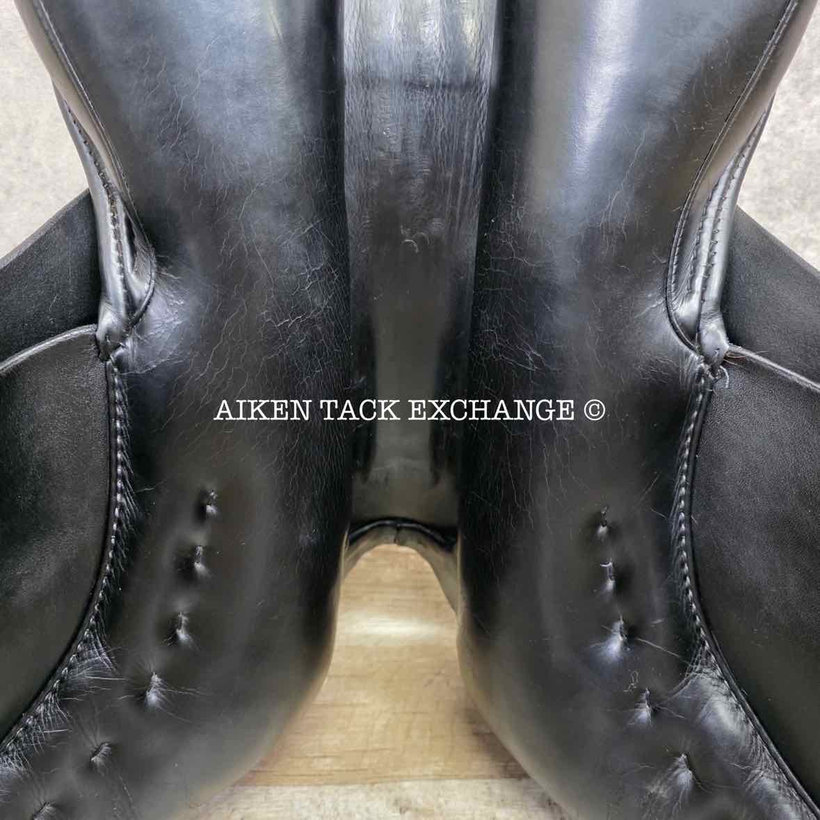 2006 Passier Optimum Dressage Saddle, 17.5" Seat, Medium Tree, Wool Flocked Panels