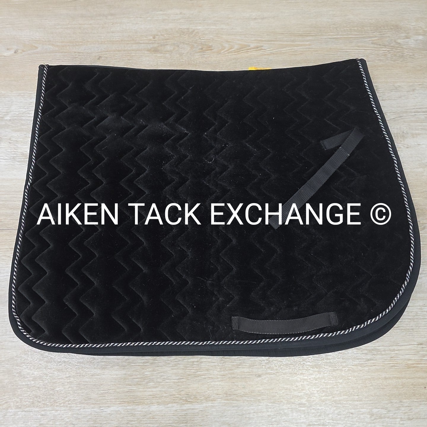 Kavalkade Velvet Dressage Saddle Pad
