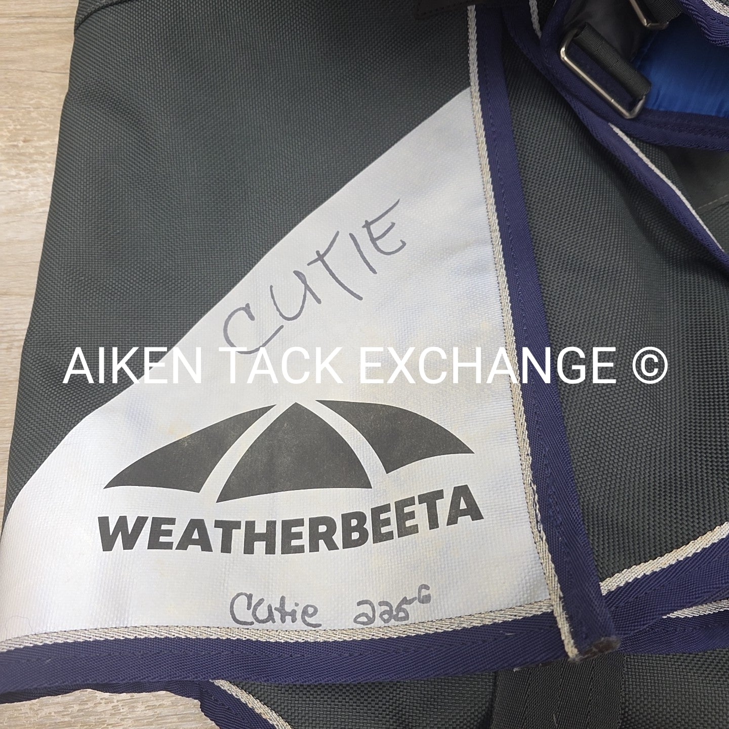 WeatherBeeta ComFiTec Plus Dynamic Detach-A-Neck Turnout Blanket, 220g fil, 78"