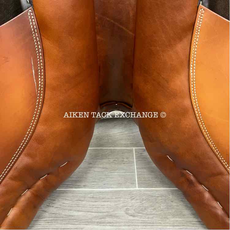 Stubben Siegfried DL All Purpose Saddle, 17.5" Seat, 29.5 cm Tree - M/MW, Wool Flocked Panels