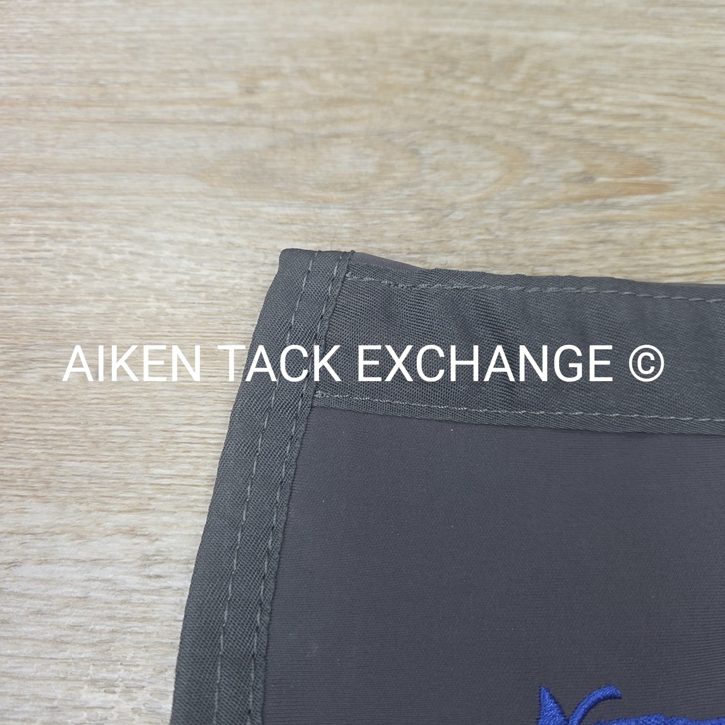 Fenwick Equestrian LT Liquid Titanium Therapeutic Quarter Sheet, Size Medium
