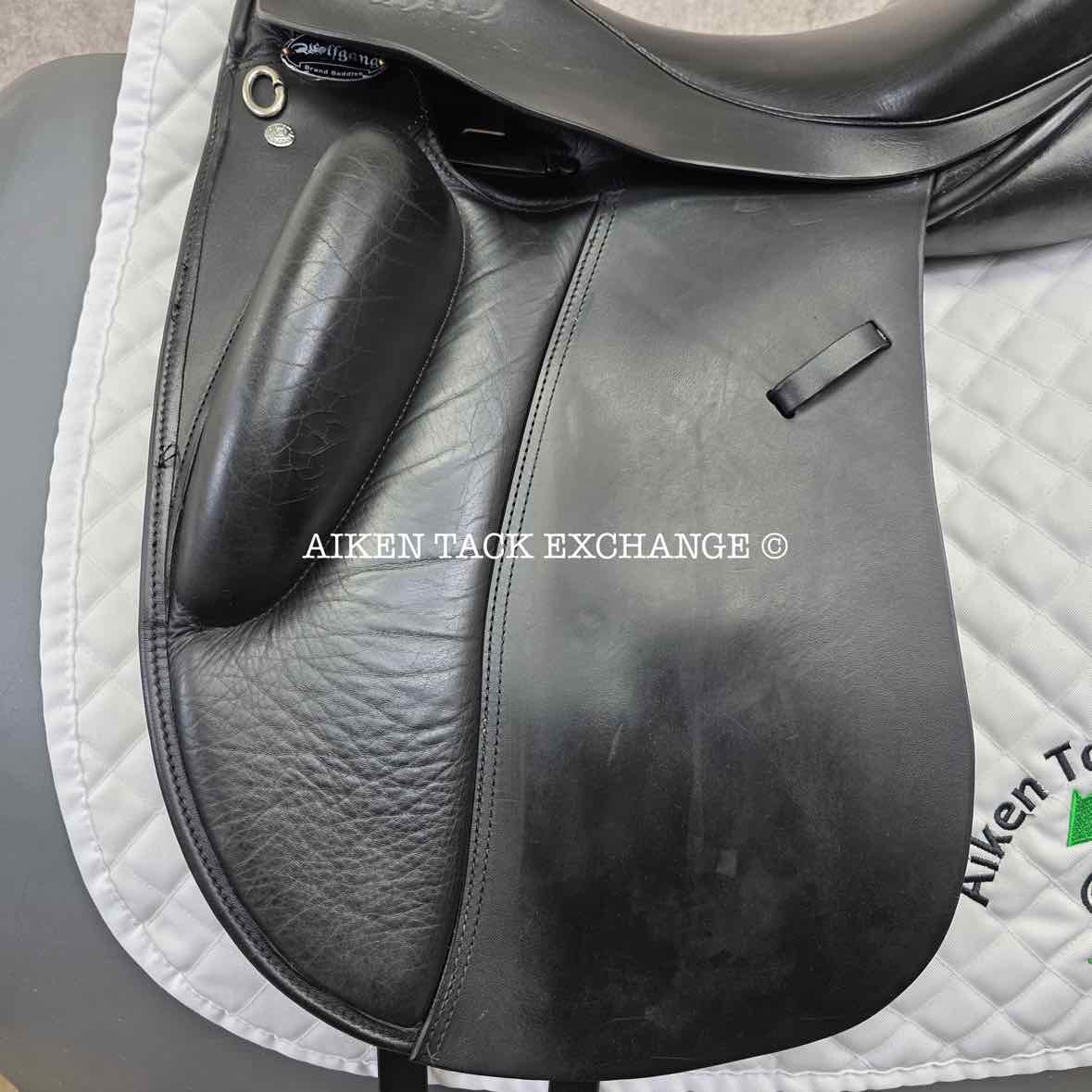 2013 Custom Saddlery Signature Wolfgang Solo Dressage Saddle, 16.5" Seat, Adjustable Tree, Wool Flocked Panels